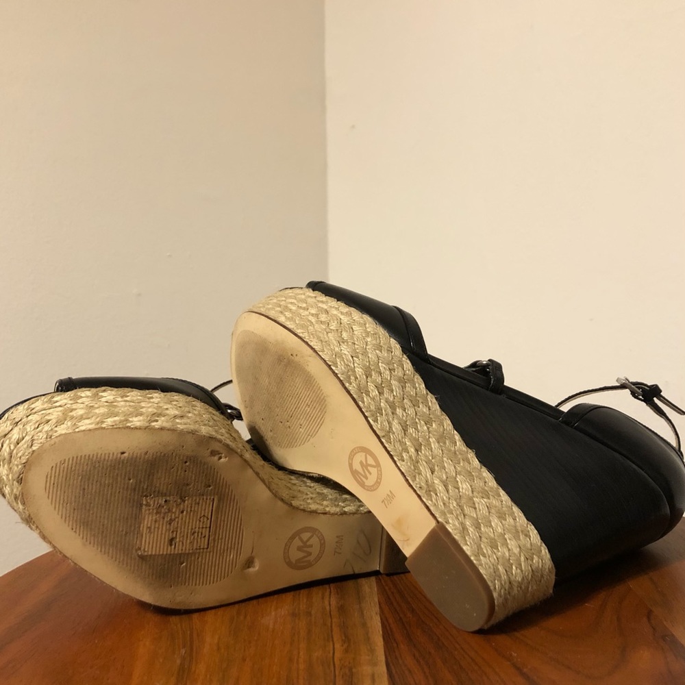 Michael Kors Black Espadrille Wedge Size 7.5 274 - Picture 9 of 9